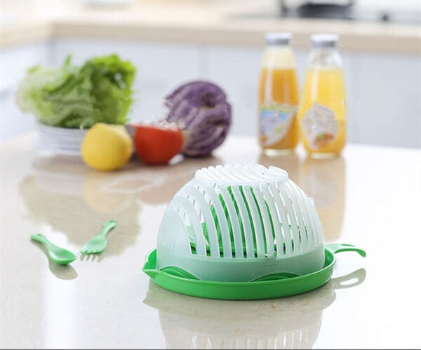 Salad Cutter For Fruit and Vegetables - Image 7