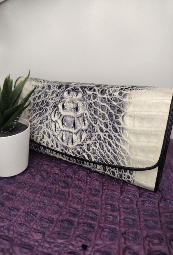 Authentic Crocodile Leather Wallet – Handcrafted Elegance in Soft Grey & White