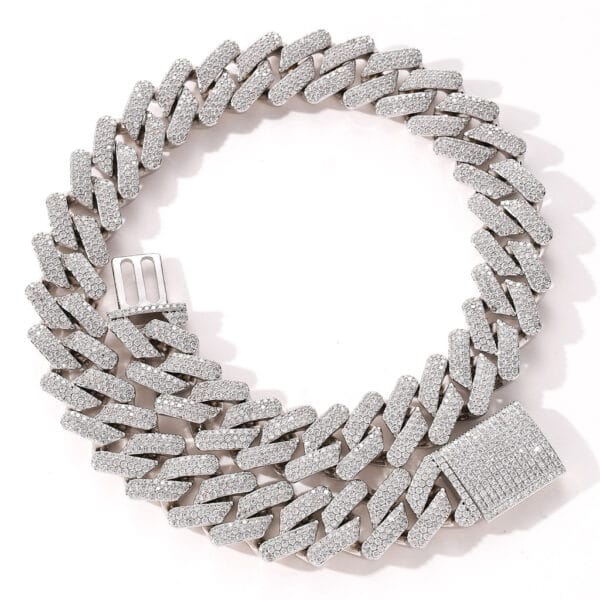 "Crown Heavy" | 20mm Iced Cuban Chain - Image 4